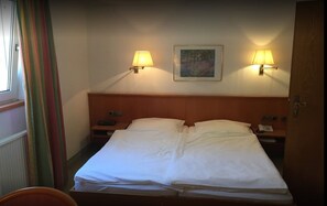 โต๊ะทำงาน, Wi-Fi ฟรี