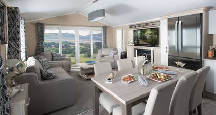 The Lakes Rookley Holiday Park