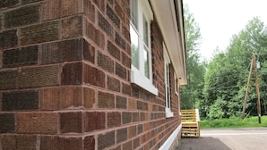 Exterior detail - Active Lakeview Escape (Gile)