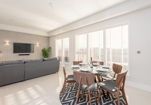 Premium Penthouse, City View | Living area | Flat-screen TV - Silver Lining - Penthouse with parking (Edinburgh)