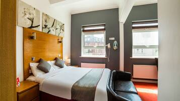 スタジオ | アイロン / アイロン台、WiFi (無料)、ベッドシーツ