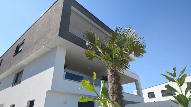 Front of property - Apartments Sabina (Malinska-Dubasnica)