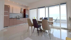 Apartment, 2 Bedrooms (688) | Interior - Apartments Sabina (Malinska-Dubasnica)