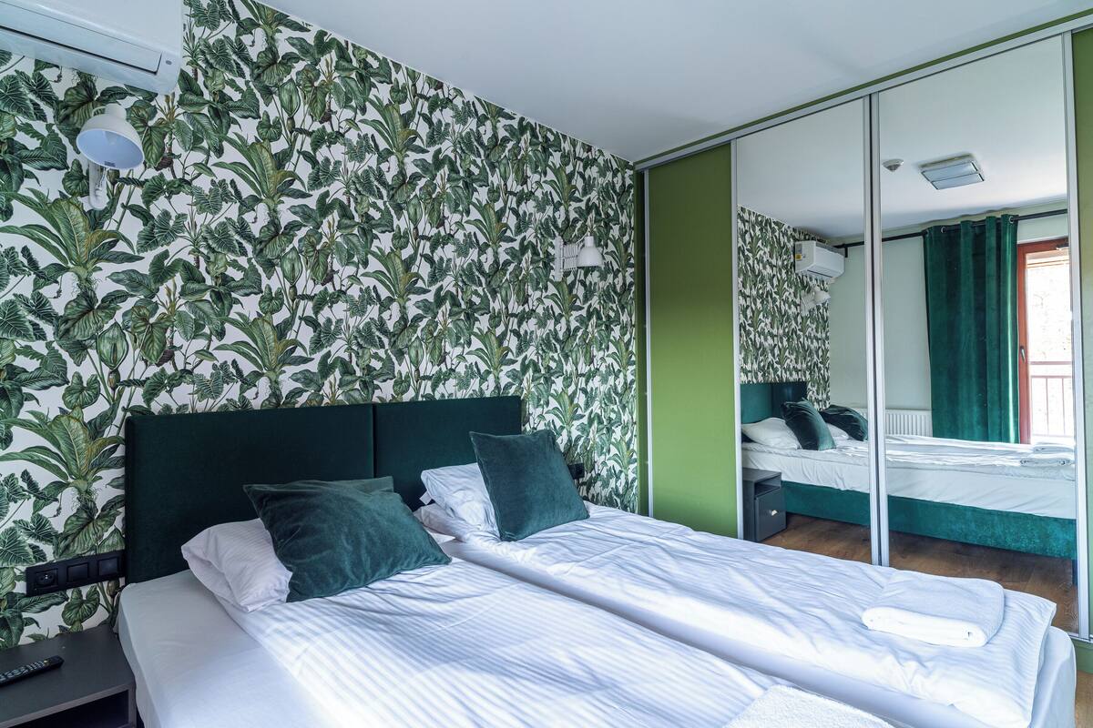 Waterlane Island Deluxe 2 | Individually decorated, individually furnished, soundproofing