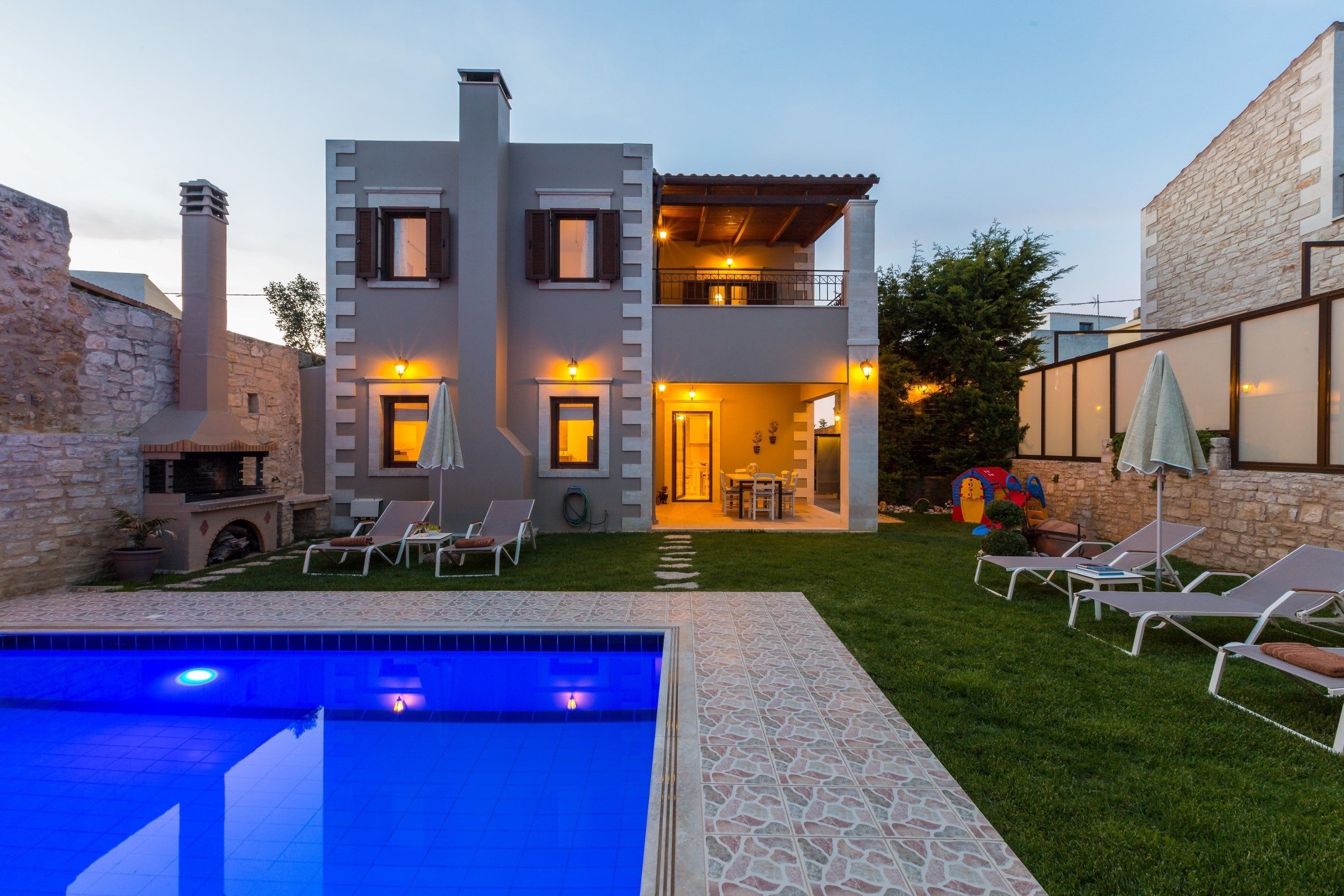 Outdoor pool, pool umbrellas, pool loungers