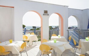 Terrace/patio - Hotel smeraldo (Tortoreto)