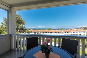 Villa, 4 Schlafzimmer | Blick vom Balkon