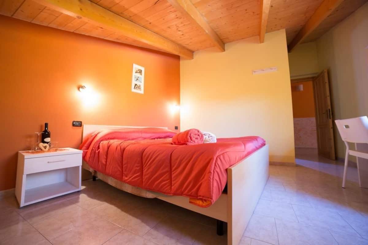 Double Room, 2 Bedrooms, Private Bathroom (not in room) | Desk, soundproofing, free WiFi, bed sheets