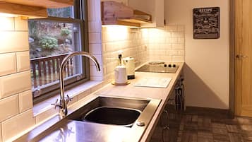 Ferienhaus, 1 Schlafzimmer (Moriston Cottage) | Eigene Küche | Kühlschrank, Mikrowelle, Ofen, Herdplatte