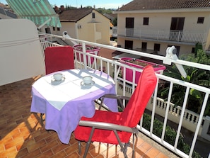 Appartement classique, 1 chambre (76-201) | Balcon