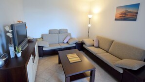 Appartement, 2 chambres | Salle de séjour