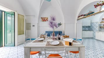 Appartement | Woonkamer | Flatscreentelevisie