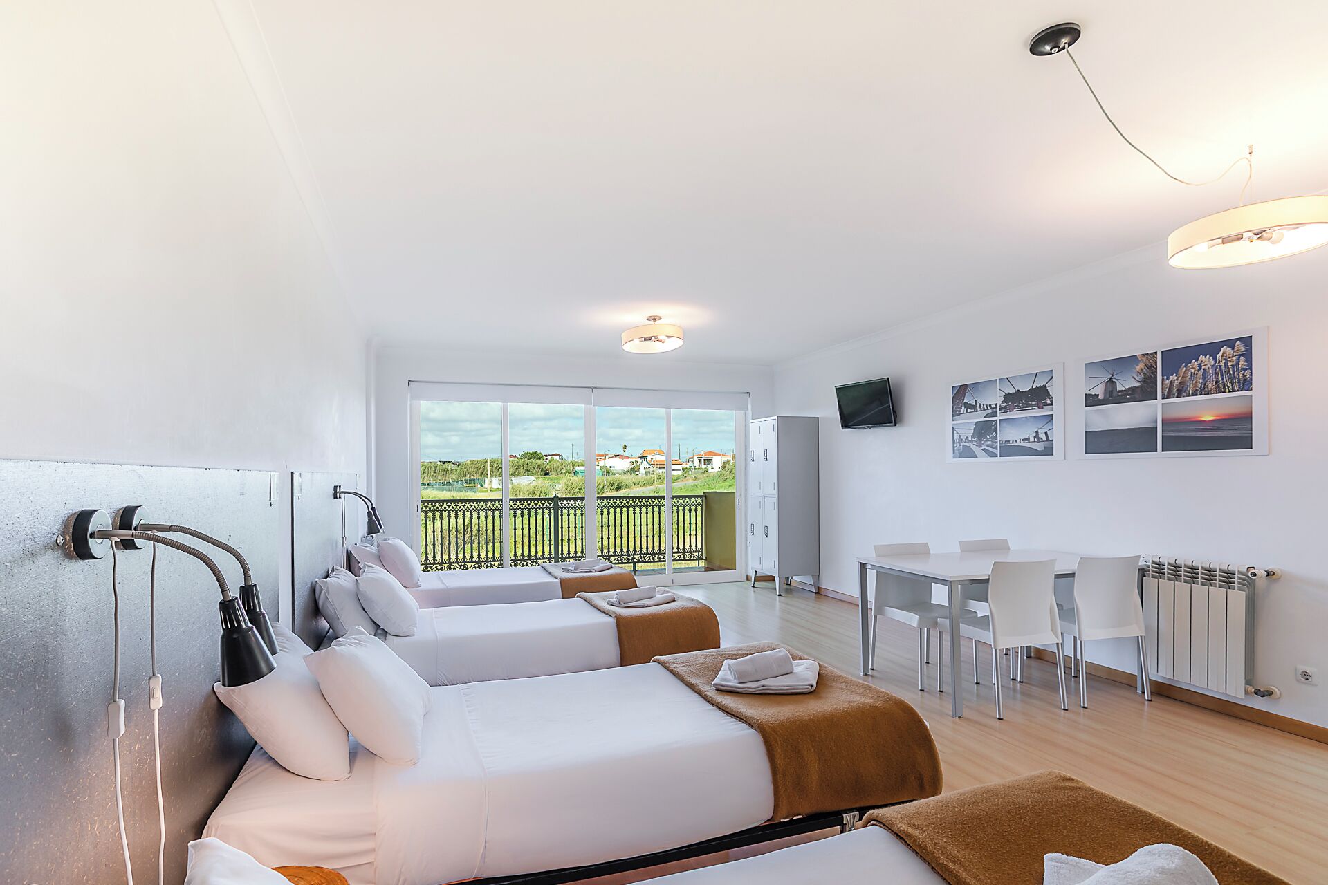 Dormitorio condiviso, per soli uomini, bagno condiviso (1 Bed in a 4-Bed Dorm) | Wi-Fi gratuito