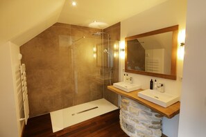 Suite (Salina) | Salle de bain