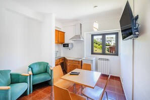 Departamento, 2 habitaciones | Cocina privada
