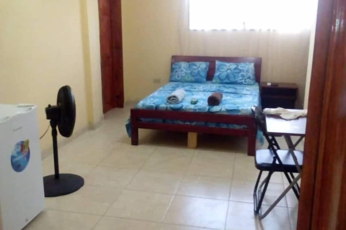 Room, 2 Queen Beds, Accessible, Hill View | Individually decorated, individually furnished, iron/ironing board