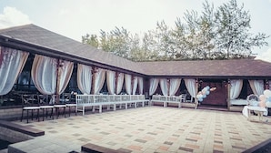 Property grounds - Triumph Hotel (Rudny)