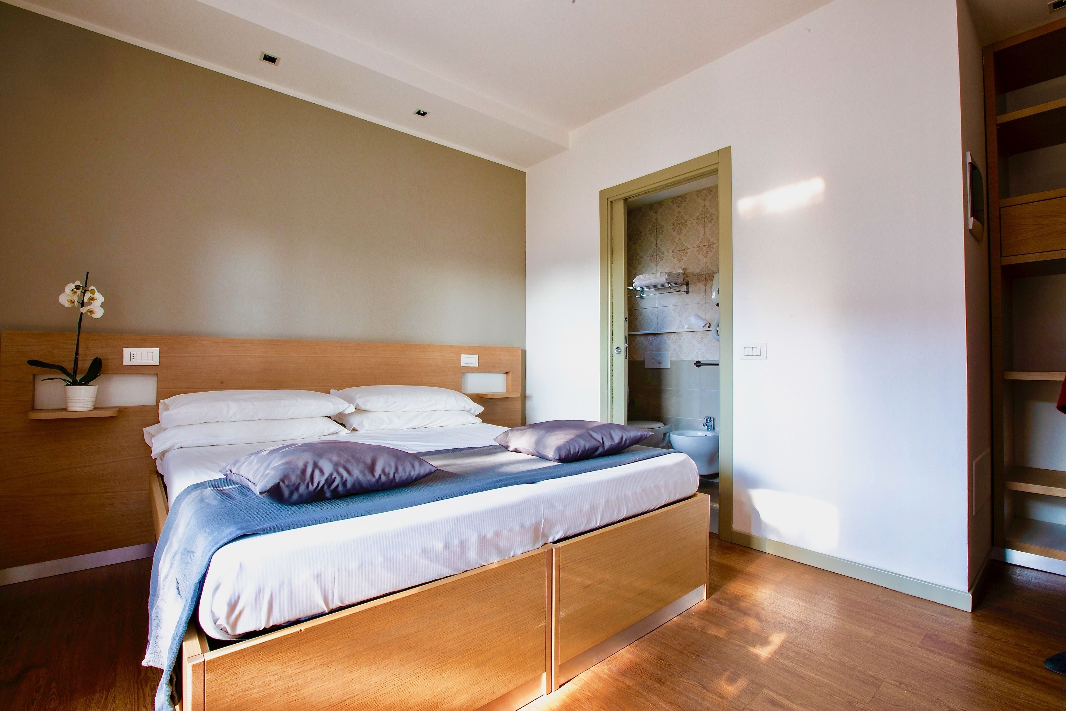 double room, balcony | premium bedding, down duvets, in-room safe, soundproofing