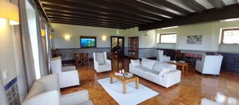 阿爾費澤朗國際青年旅舍 - 青年西葡特色住宿 - 青年旅館