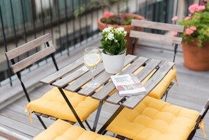 Apartamento luxo, 1 quarto, terraço, vista para a cidade | Terraço/pátio