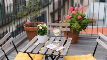 Deluxe Apartment, 1 Bedroom, Terrace, City View | Terrace/patio