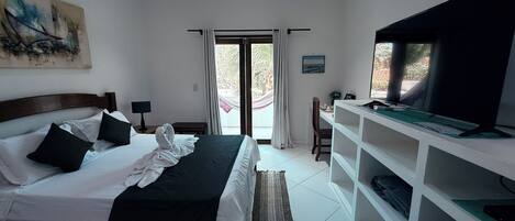 Quarto superior | Roupas de cama premium, frigobar, cofres nos quartos