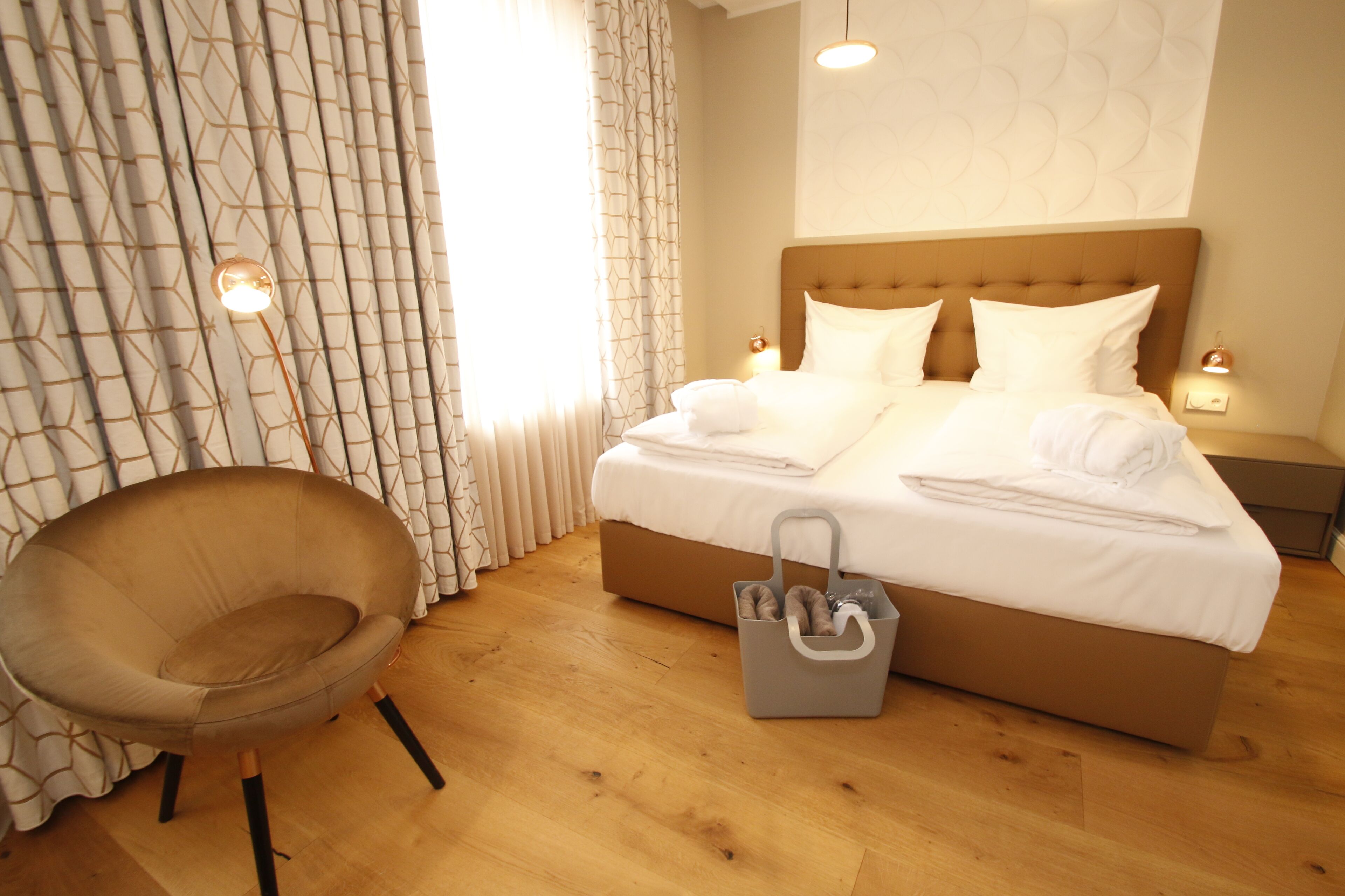 superior double room, 1 king bed, non smoking | 1 bedroom, premium bedding, down duvets, minibar