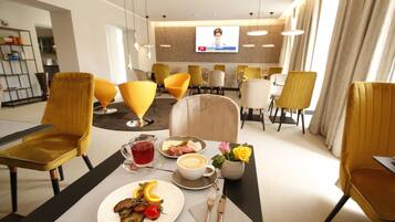 Daily buffet breakfast (EUR 11.40 per person)