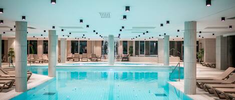 3 indoor pools, outdoor pool, open 8:00 AM to 8:00 PM, pool umbrellas