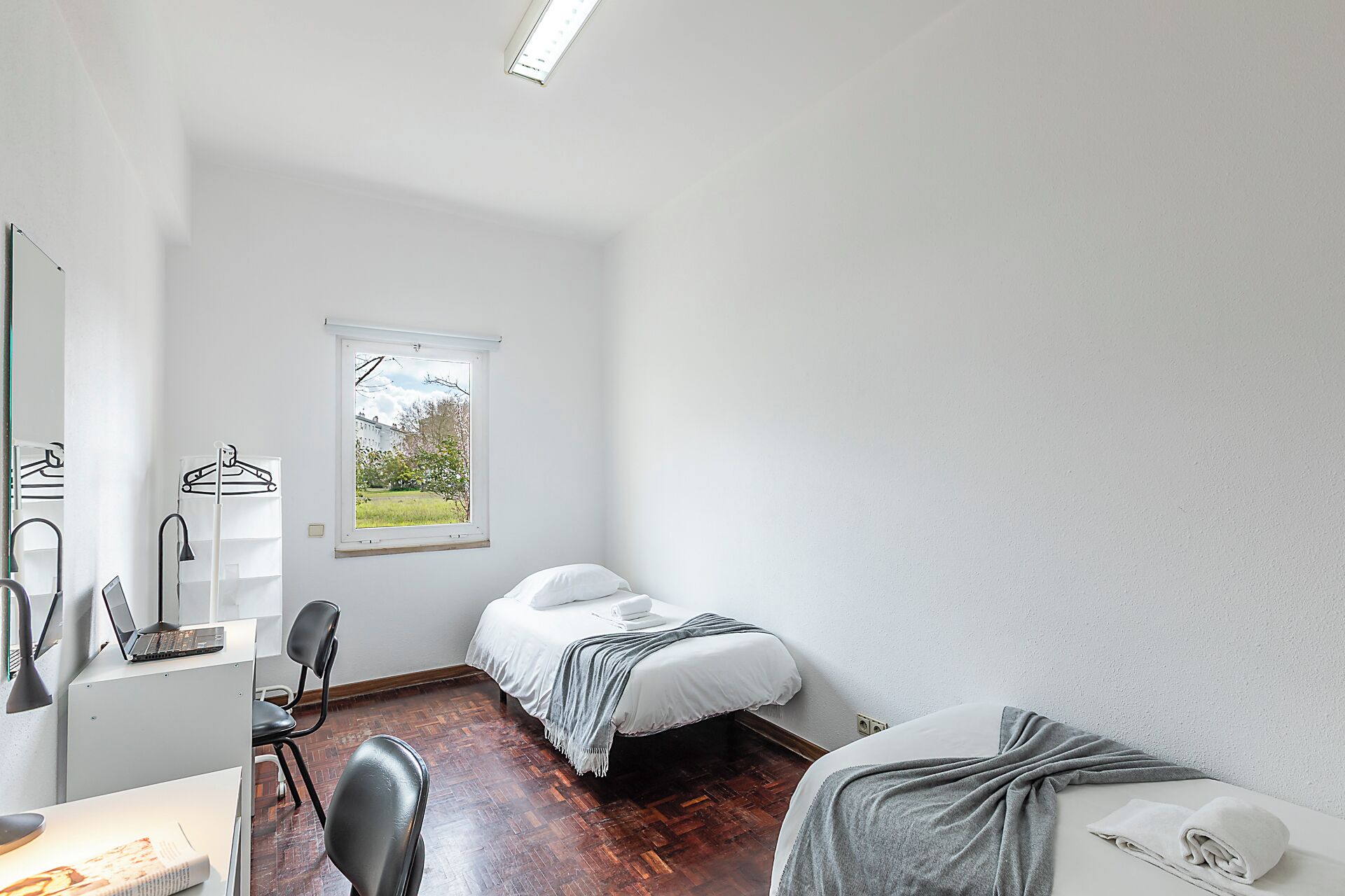 Habitación con 2 camas individuales, no fumadores, baño compartido | Wifi gratis