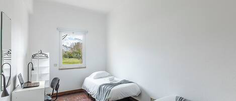 Habitación con 2 camas individuales, no fumadores, baño compartido | Wifi gratis