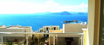 2 Bedroom Apartment Sea View 9 by Likya Global