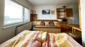 Estudio | 2 habitaciones, cortinas blackout, wifi gratis y ropa de cama 