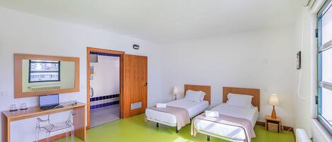 Twin Room, Accessible