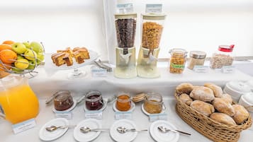 Dagelijks continentaal ontbijt inbegrepen