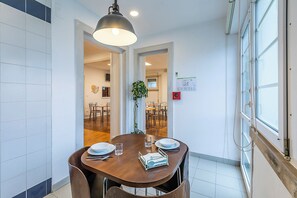 Café da manhã continental grátis todos os dias