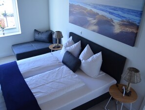 Deluxe Apartment, Private Bathroom (#05) | 1 bedroom