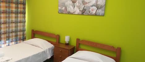 Twin Room, Shared Bathroom