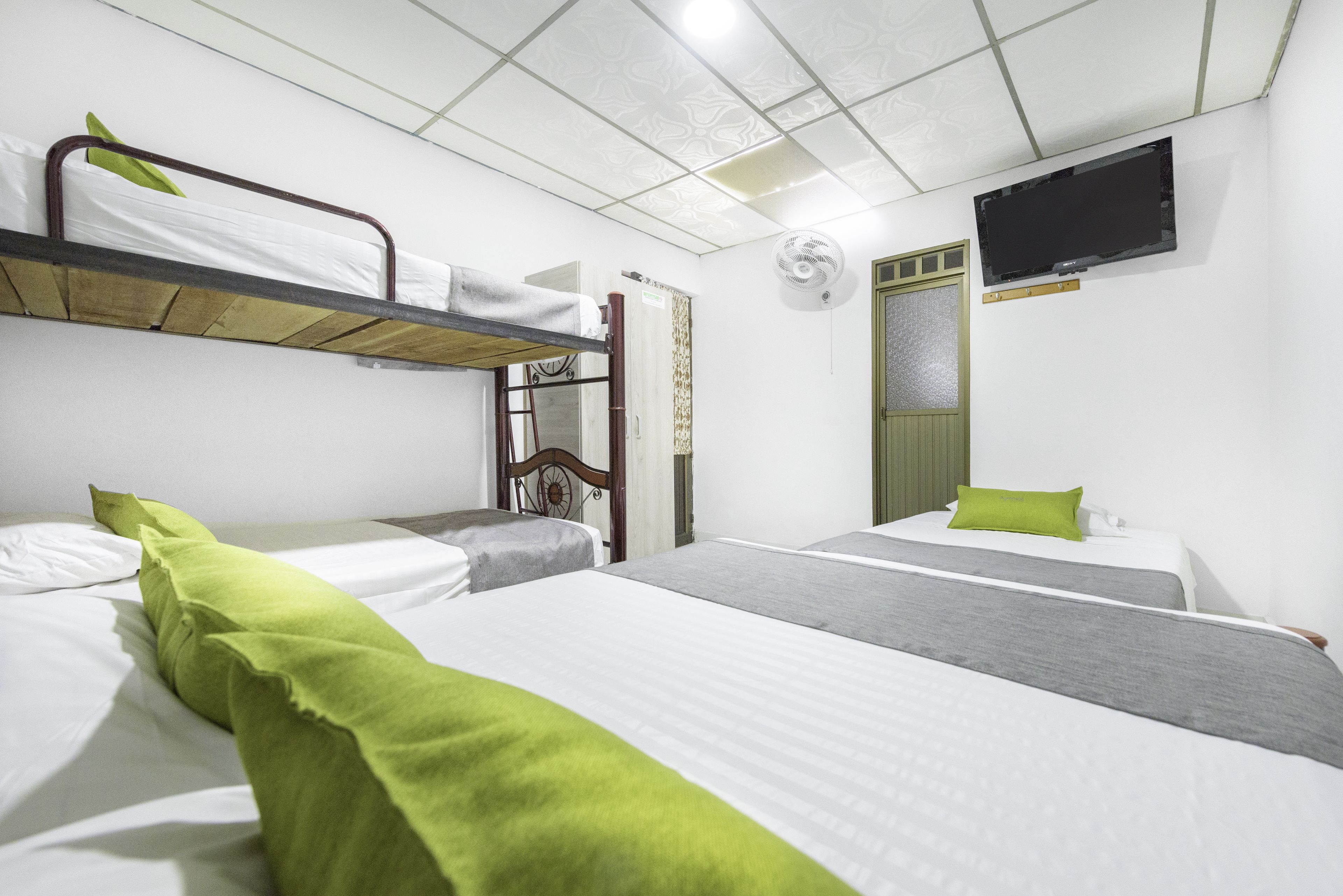 family room, non smoking | free wifi, bed sheets, wheelchair access