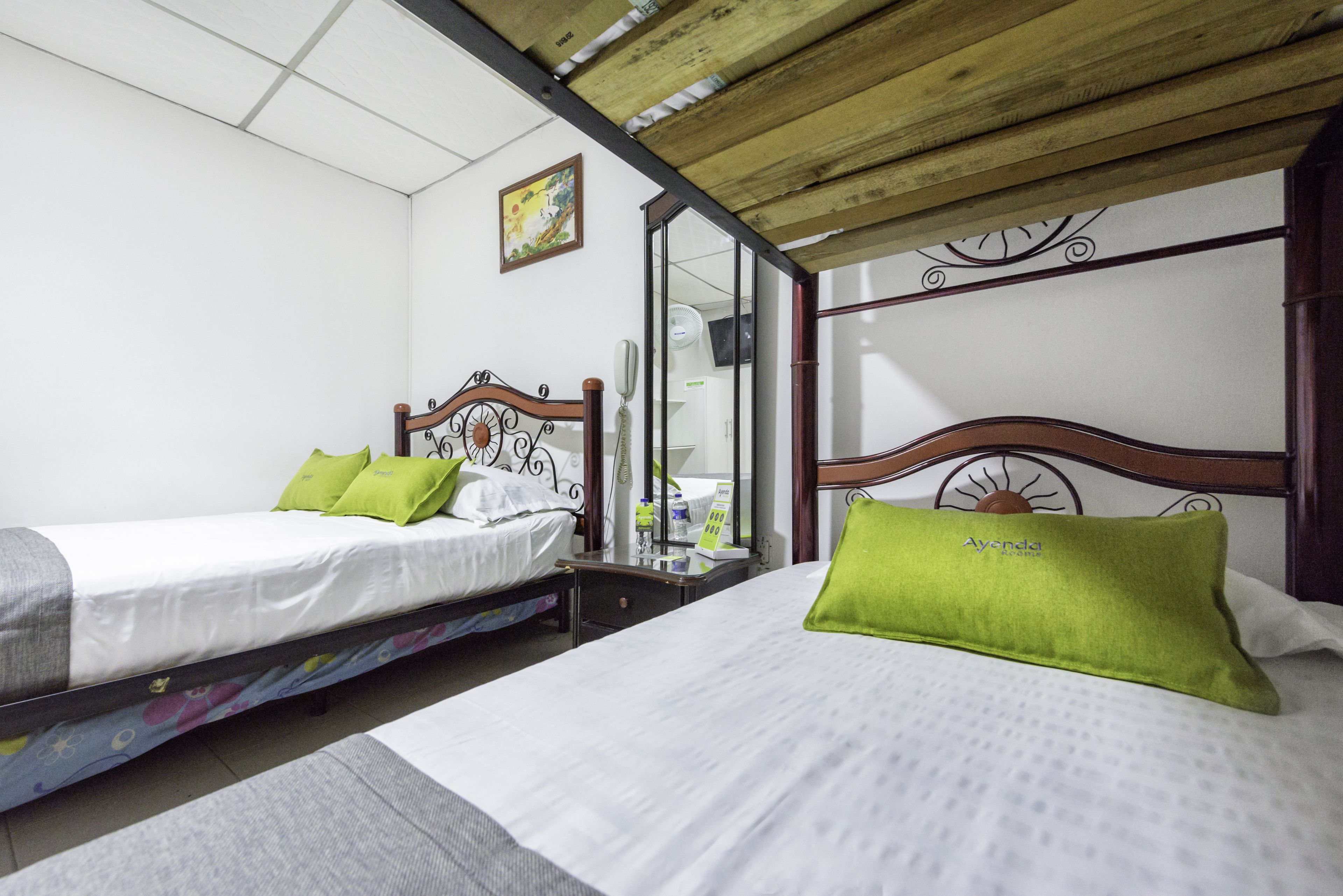 family room, non smoking | free wifi, bed sheets, wheelchair access