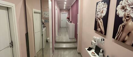 Télévision à écran plat