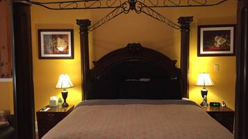 Chambre, 1 très grand lit, non-fumeurs | Décoration personnalisée, ameublement personnalisé, Wi-Fi gratuit