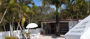 Hostal Blanco Apart-Hotel