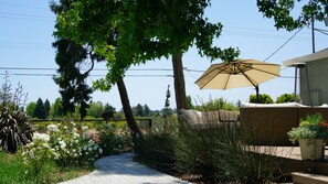 Sundeck - Gorgeous Country Home (Sebastopol)