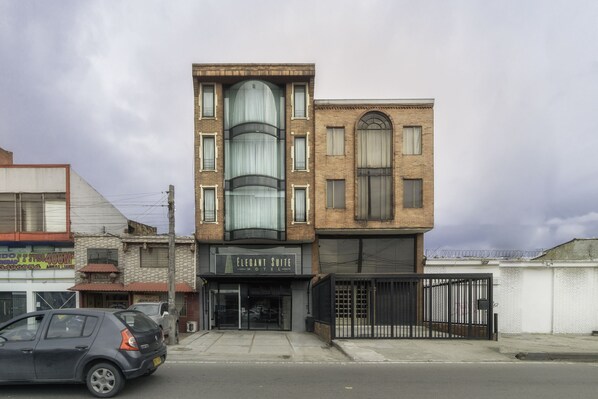 Front of property - Hotel Elegant Suite (Bogotá)