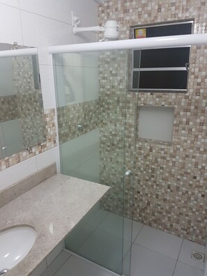 Suite Studio Standard, 1 lit double, non-fumeurs | Minibar, rideaux occultants, fer et planche à repasser, Wi-Fi gratuit