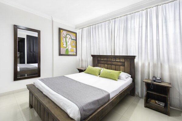 Double Room, 1 Double Bed, Non Smoking, City View