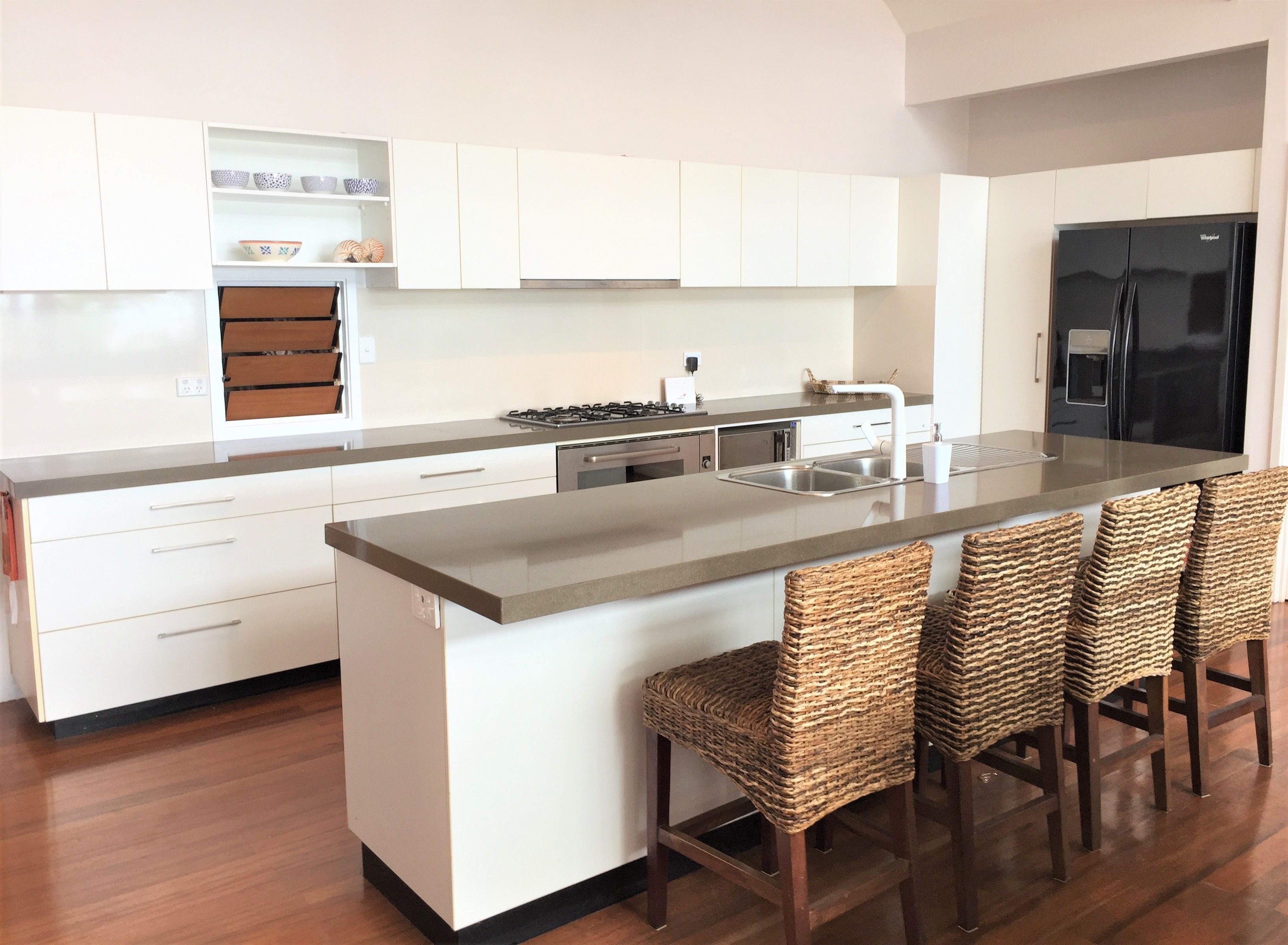 Island Breeze Fiji | Private kitchen