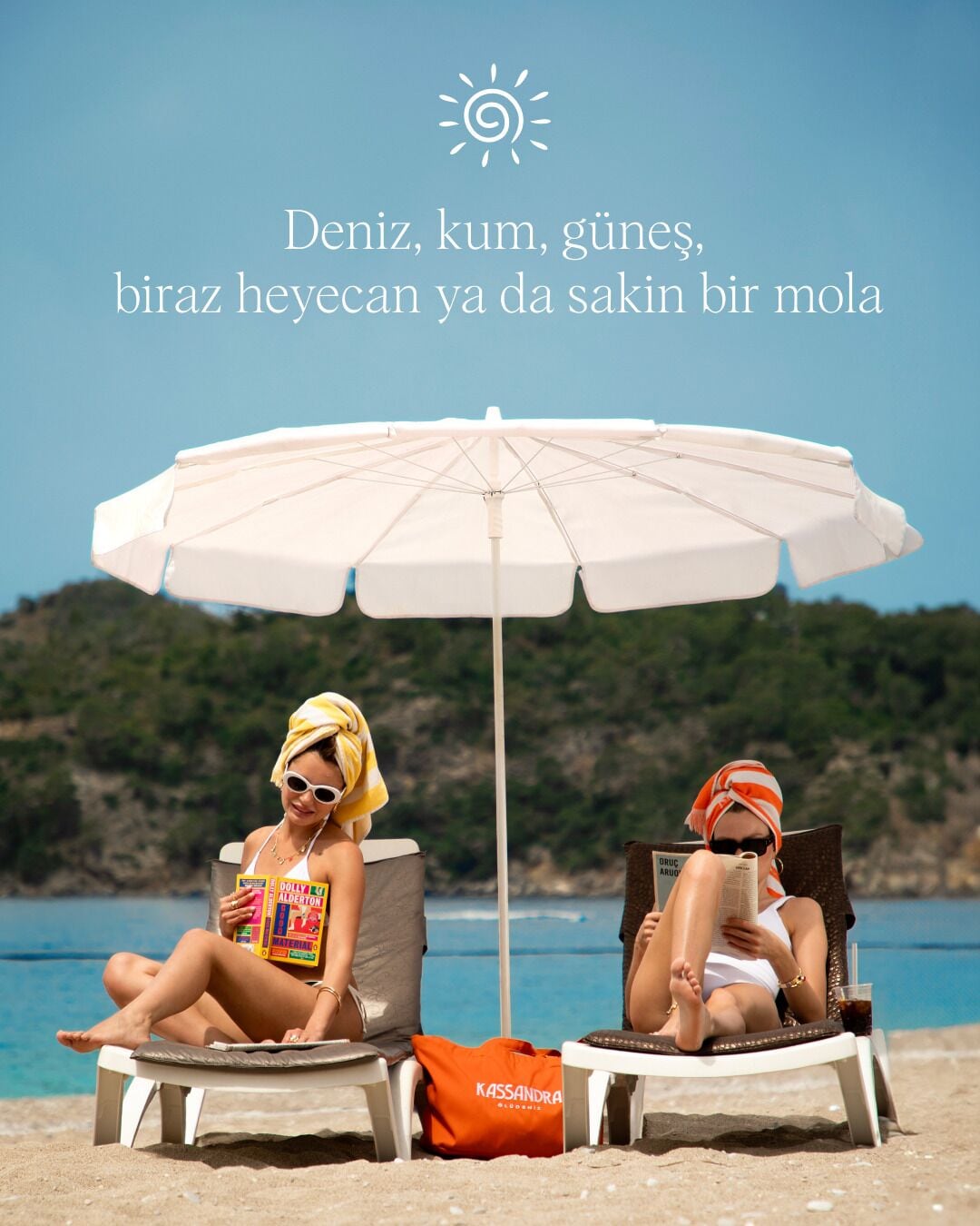 Playa en los alrededores y toallas de playa 