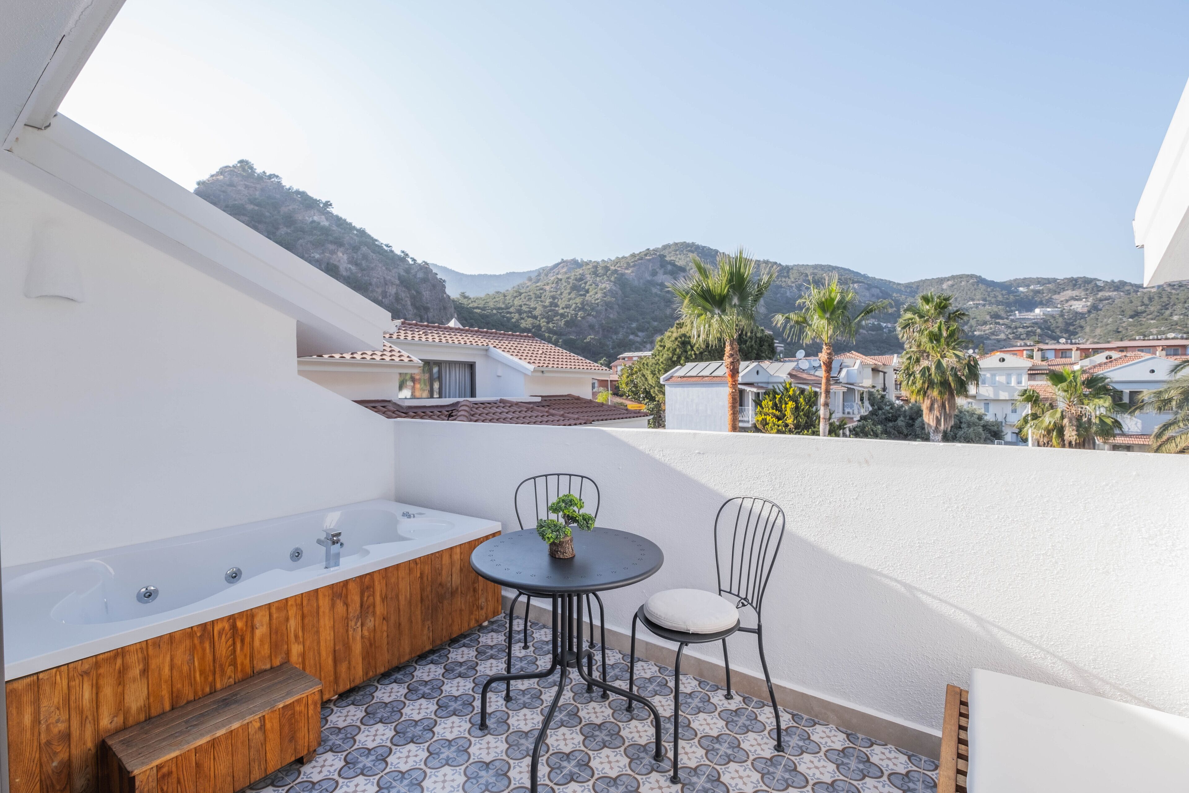 Comfort Penthouse, 1 King Bed, Jetted Tub, Mountain View | Mountain view